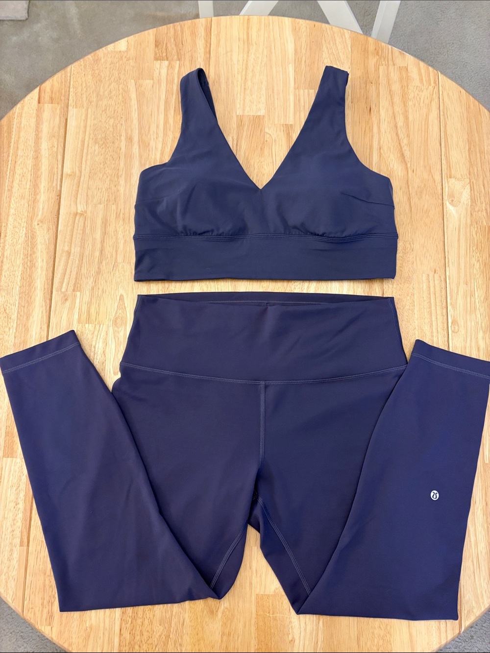 lululemon athletica Womenโs Wunder Train High-Rise Tight 25โ & Deep V Bra Set